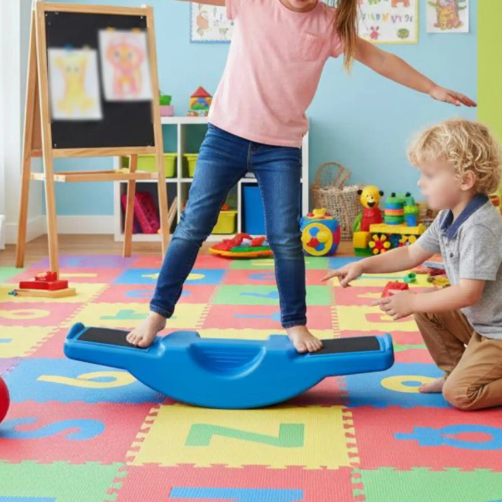 planche-d'equilibre-papillon-surface-antiderapante-equipement-de-jeu-sensoriel-construction-robuste-utilisation-interieure-et-exterieure-pour-la-therapie