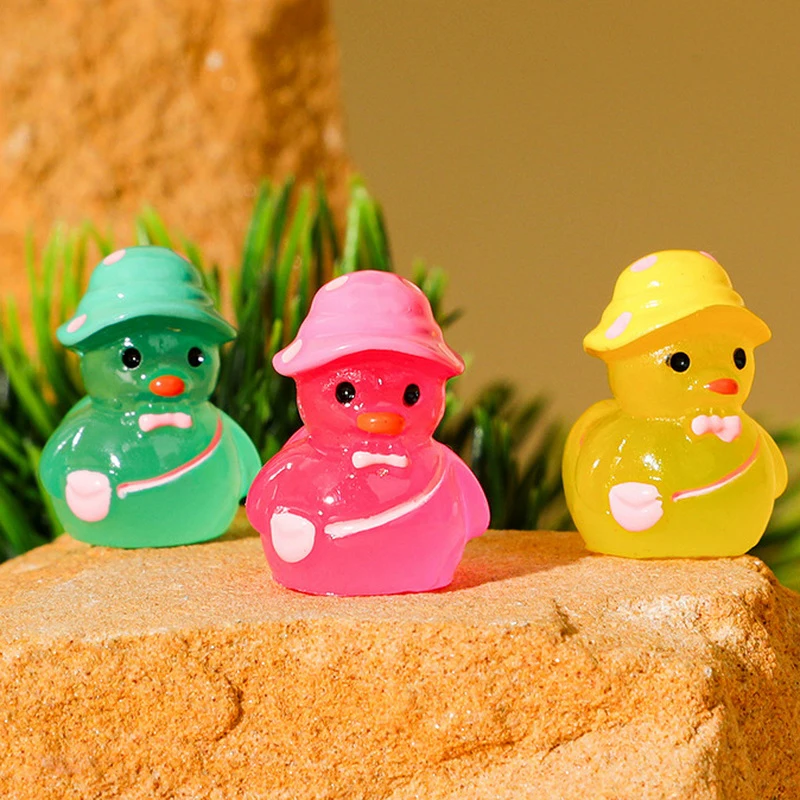 5Pcs Simulation Resin 3D Luminous Big Hat Backpack Ducks Dollhouse Scene Decor Accessories Pretend Play Toy Home Desktop Decor