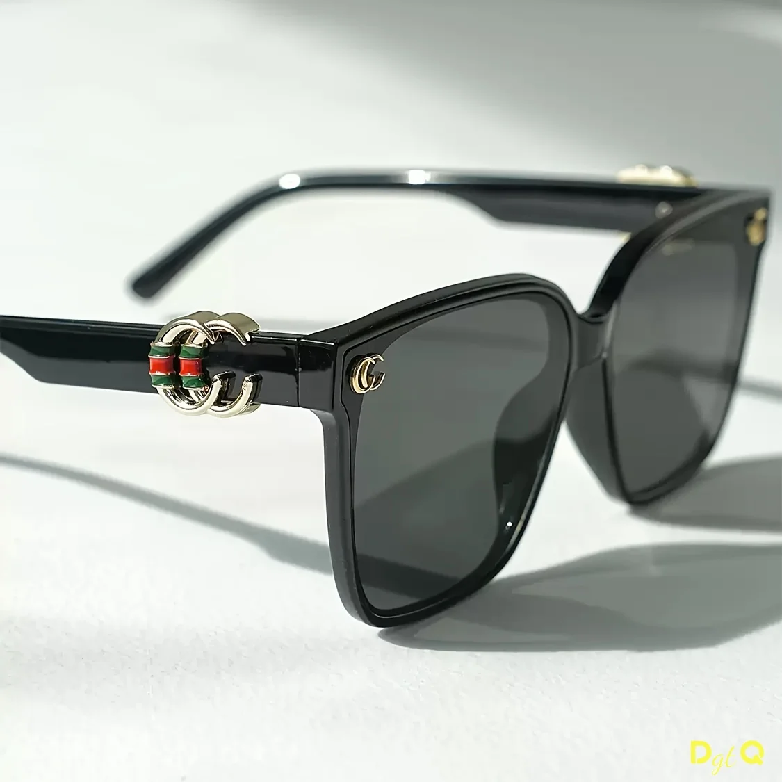 

2025 New Fashion Cool Sunglasses Women Luxury Brand Flowers Anti Strong Light Letter Sun Glasses Ladies Gafas UV400 Eyewear