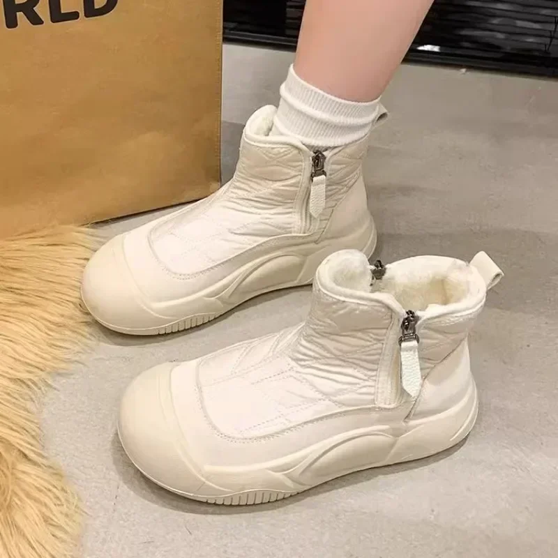 

Boots Woman 2024 Trend Winter High Top Warm Plush Snow Boots Fashion Platform Cotton Shoes Designer Side Zipper Boot Botas Mujer