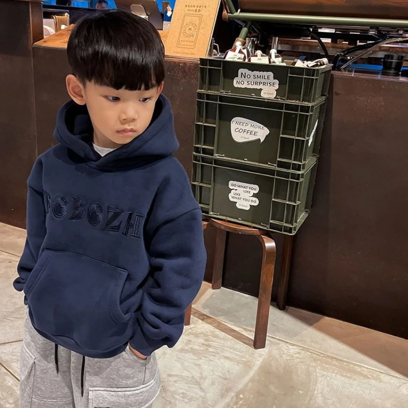 2026 New Winter Boys Hoodie Kids Embroidery Long Sleeve Fleece Lined Sweatshirt Children Casual Outerwear Autumn Warm Tops