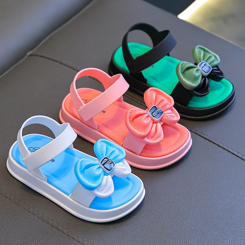 2023 Summer non-slip soft soled baby primary school round head child Princess beach sandals children girls sandals