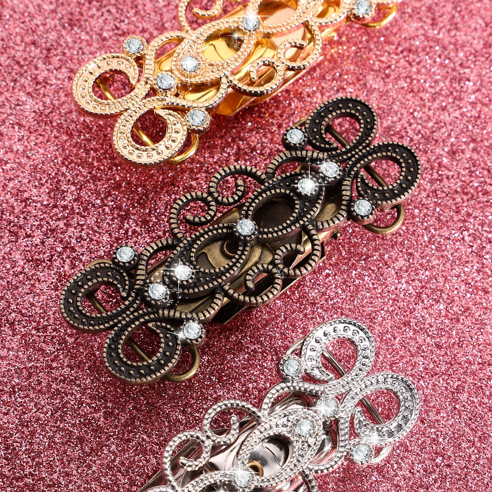 

3Pcs Rhinestones Sweater Clips Antirust Sturdy Alloy Decorative Cardigan Shawl Accessories Elegant Eyecatching Everyday