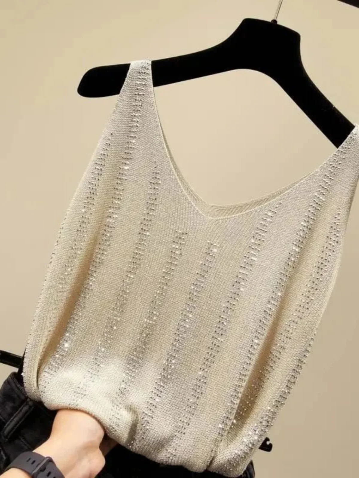 Damska kamizelka Svel z dekoltem w serek, dopasowana, o regularnej długości, w jednolitym kolorze, na co dzień, letnia moda.