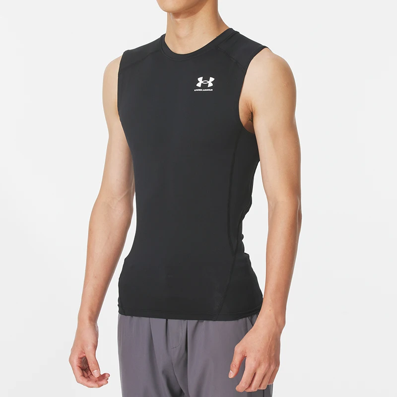 سترة رياضية للرجال من Under Armour للجري واللياقة البدنية وتدريبات كرة السلة بدون أكمام تي شيرت 1361522-001