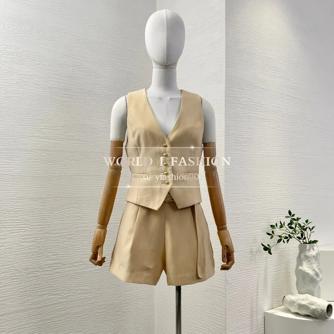 

2025 Wool and Silk High Quality Khaki Sleeveless Vest Tops and Shorts Set