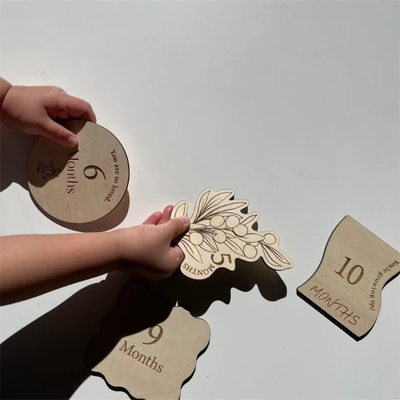 Baby Milestones Cards Newborn Wooden Photo Cards Monthly Shower Memaory Photo Card New Parents Gift 13PCS