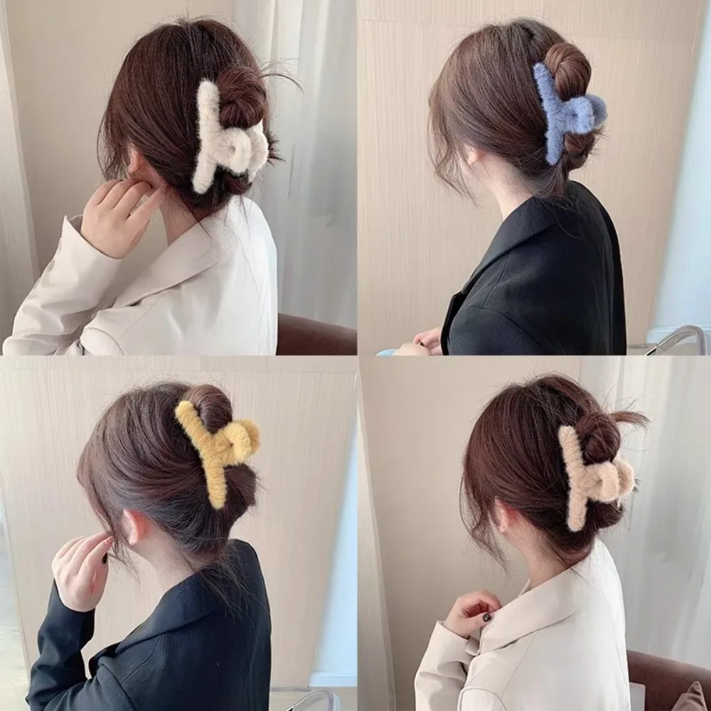 Winter Faux Fur Hair Claws for Women Elegant Acrylic Crab Barrette Hairpin Girls Hair Accessories Furry Headwear Hair Claw Clip