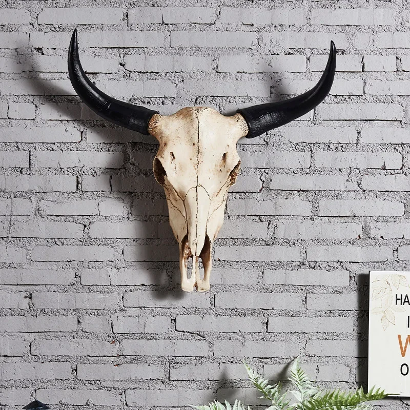 Creative 3D Longhorn Cow Skull Head Ornament Wall Hanging Resin Animal Statue Crafts Home Office Decor Retro Bull Skull Figurine