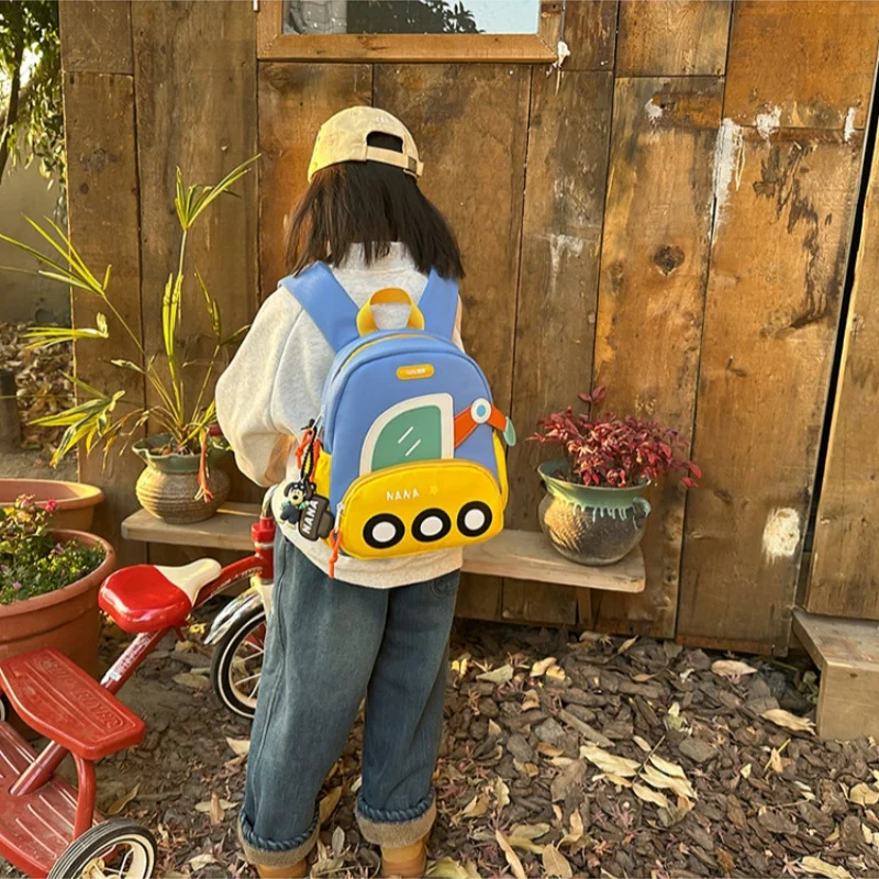 Auf Lager Mode Leichter Kinder Doppel Rucksack Männer Und Frauen Vielseitiger Cartoon Auto Freizeit Wasserdichter Rucksack