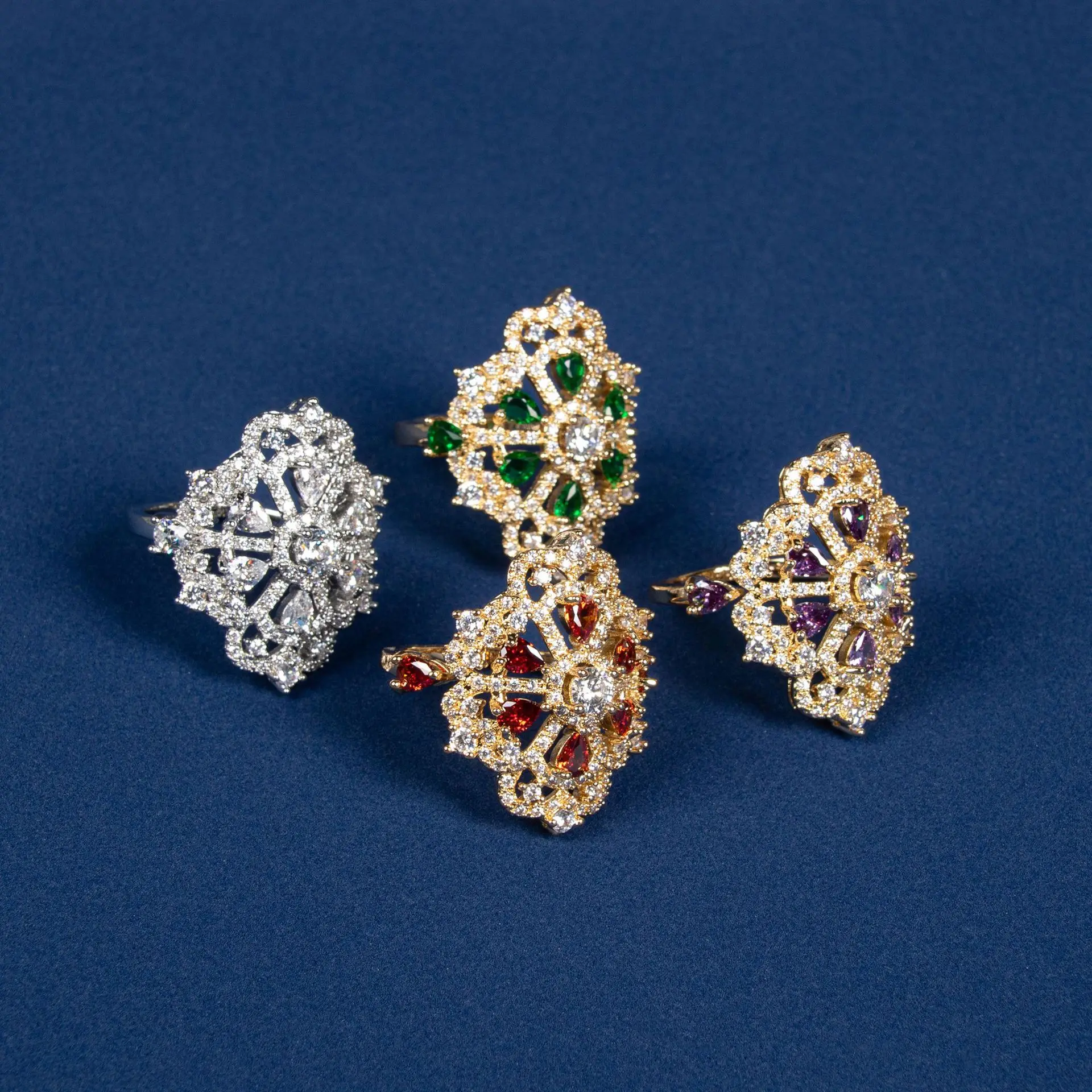 

Extrava Faionable Zirconia Ring for Women Classic Floral Design Versatile Color Gemstone Jewelry Sli Accory