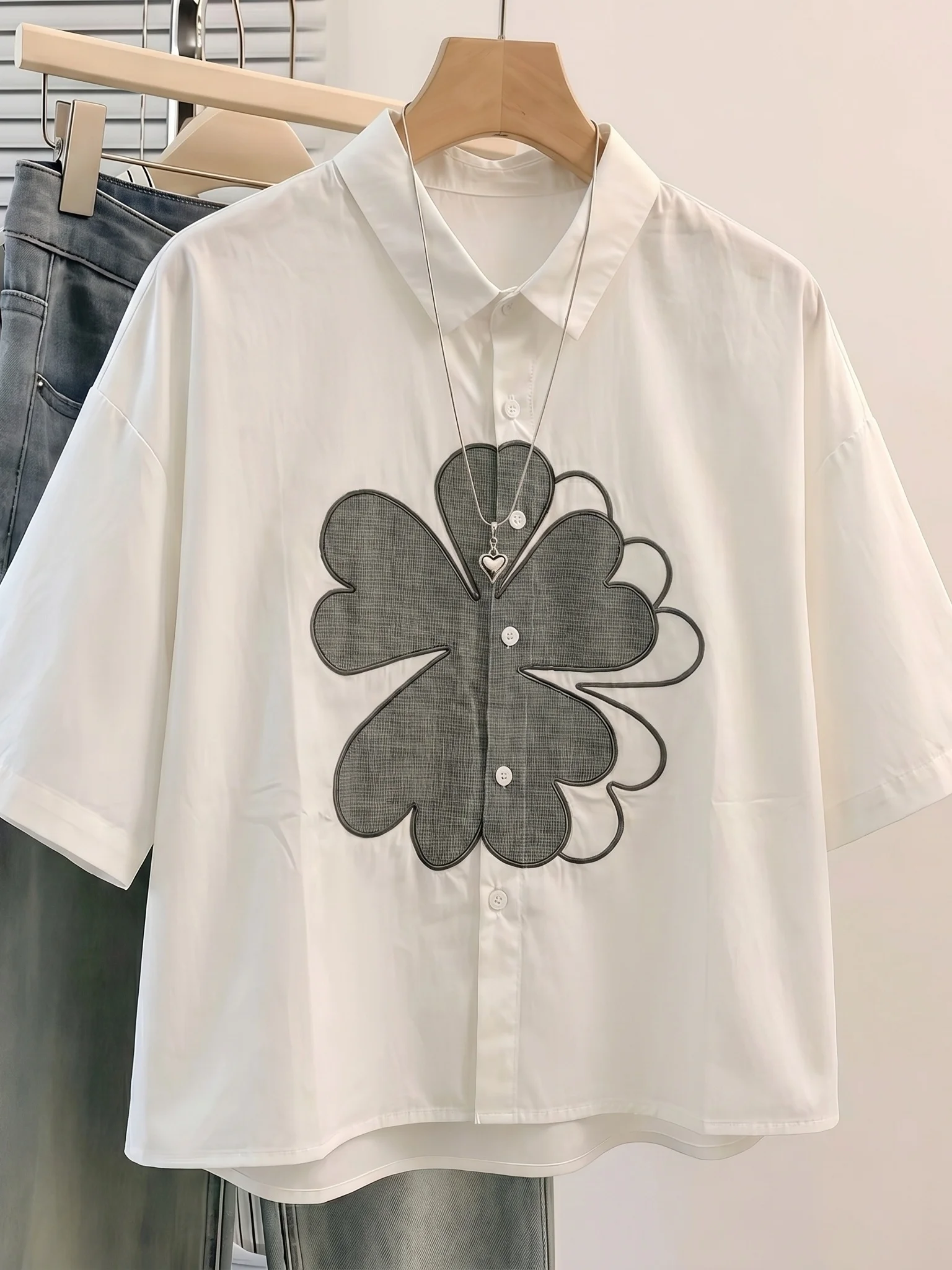Elegant Black Floral Short Sleeve Shirt Women's Summer New plus Size Loose Belly Covering Top Korean Style Commute Wind
