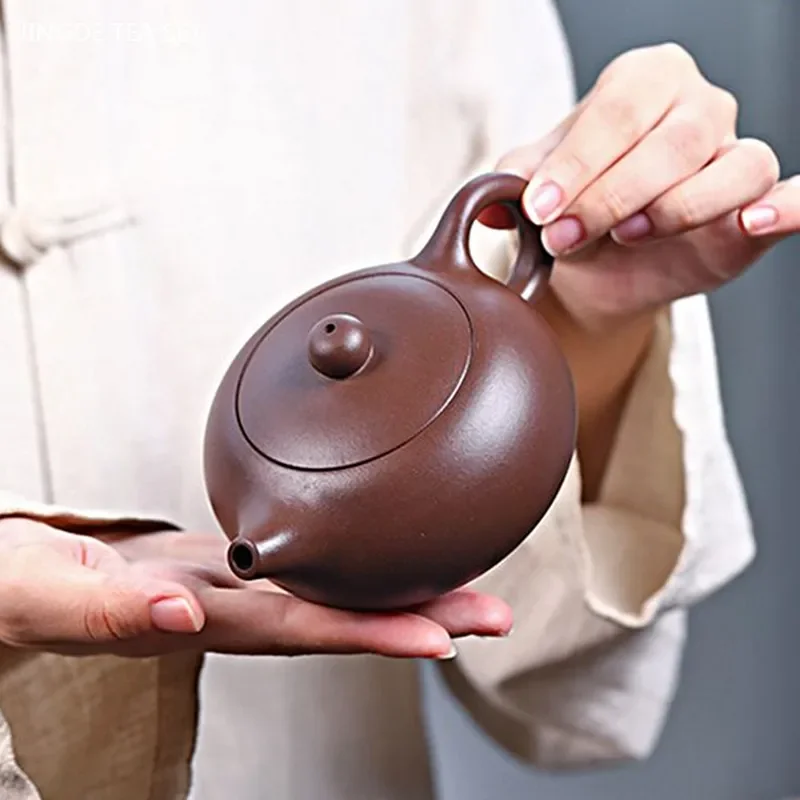 

180ml Chinese Yixing Purple Clay Teapot Raw Ore Ball Hole Filter Teapot Custom Zisha Xishi Teaware Handmade Beauty Tea Infuser