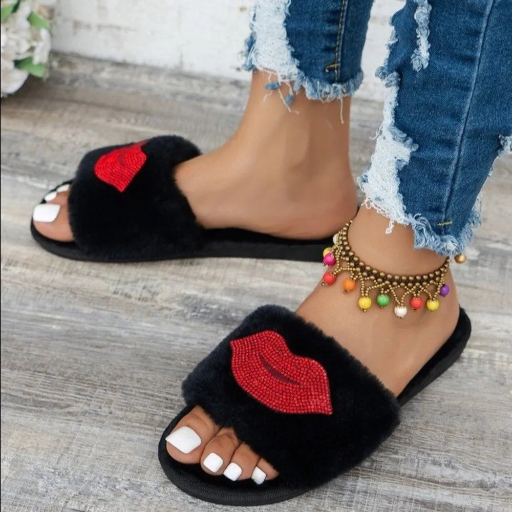 Women Indoor Slippers Winter Faux Fur Home Shoes Women 2026 New Soft Sole Fashion Warm Fluffy Slippers Solid Baotou Slides Women