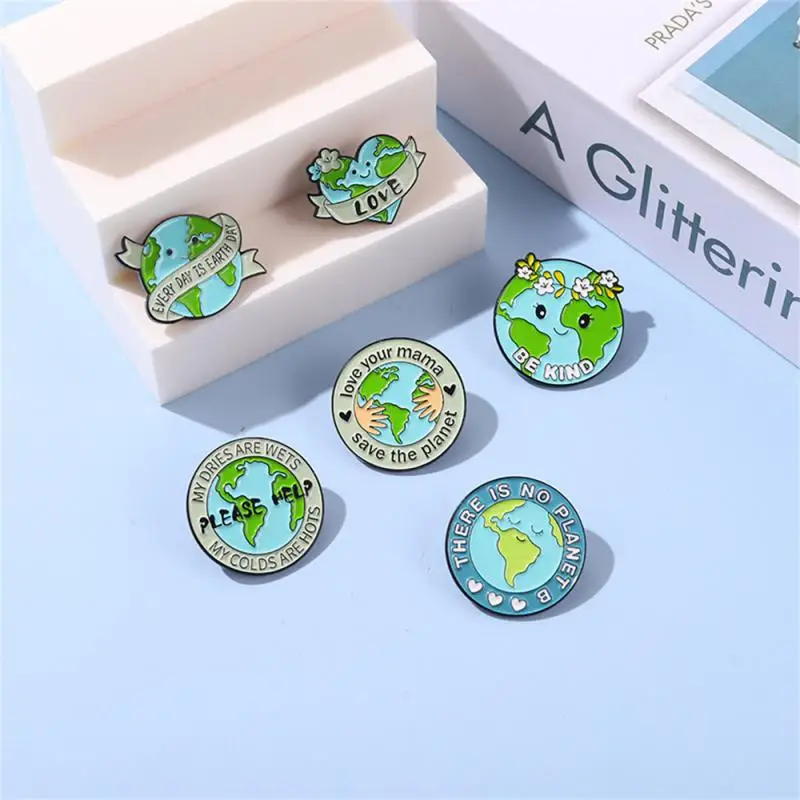 2/3/4PCS Alloy Brooch Lovely Stereo Alloy Clothes Accessories Silk Towel Buckle Creativity Cartoon Students Earth