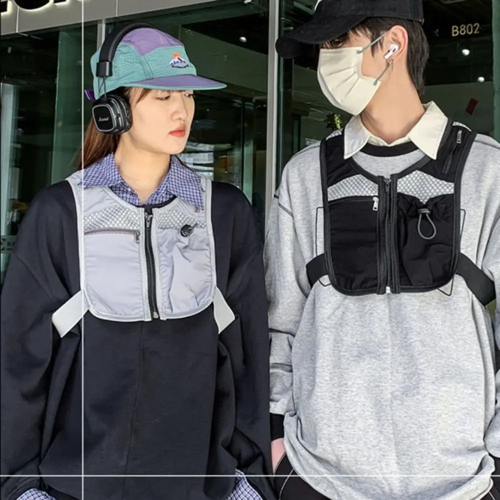 with Pockets Reflective Running Vest Pack Waterproof Breathable Running Hydration Vest Bag Adjustable Convenient Men's Chest Bag