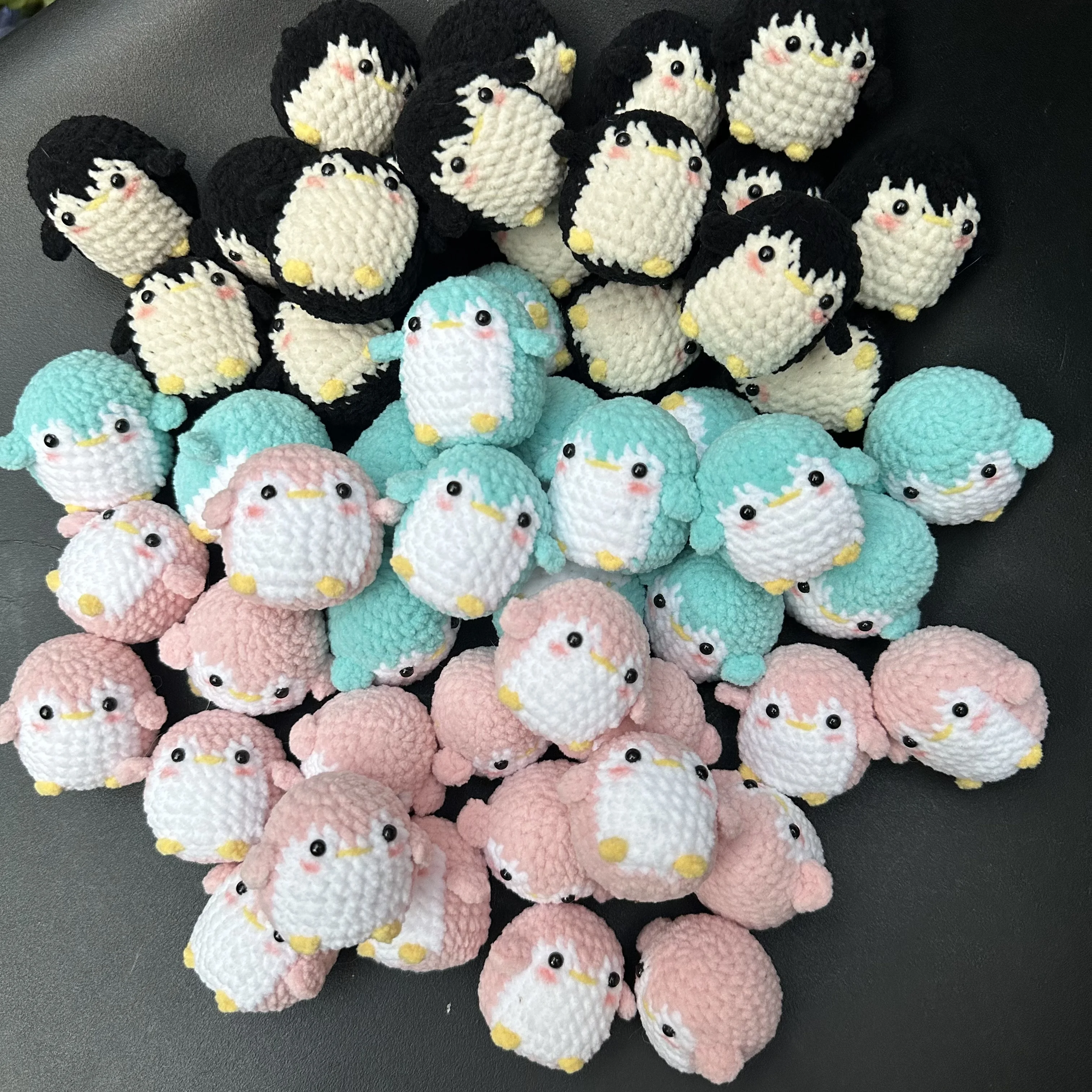 Finished Handmade Creative Cute Cotton Wool Penguin Doll Crochet Keychain Wholesale Knitting Bag Pendant Car Keyrings Wholesale