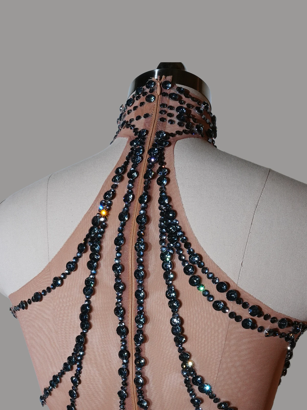 Блестящие серые стразы, сетчатое прозрачное длинное вечернее платье, роскошное женское сексуальное вечернее платье для выпускного вечера, дня рождения, сценическое платье