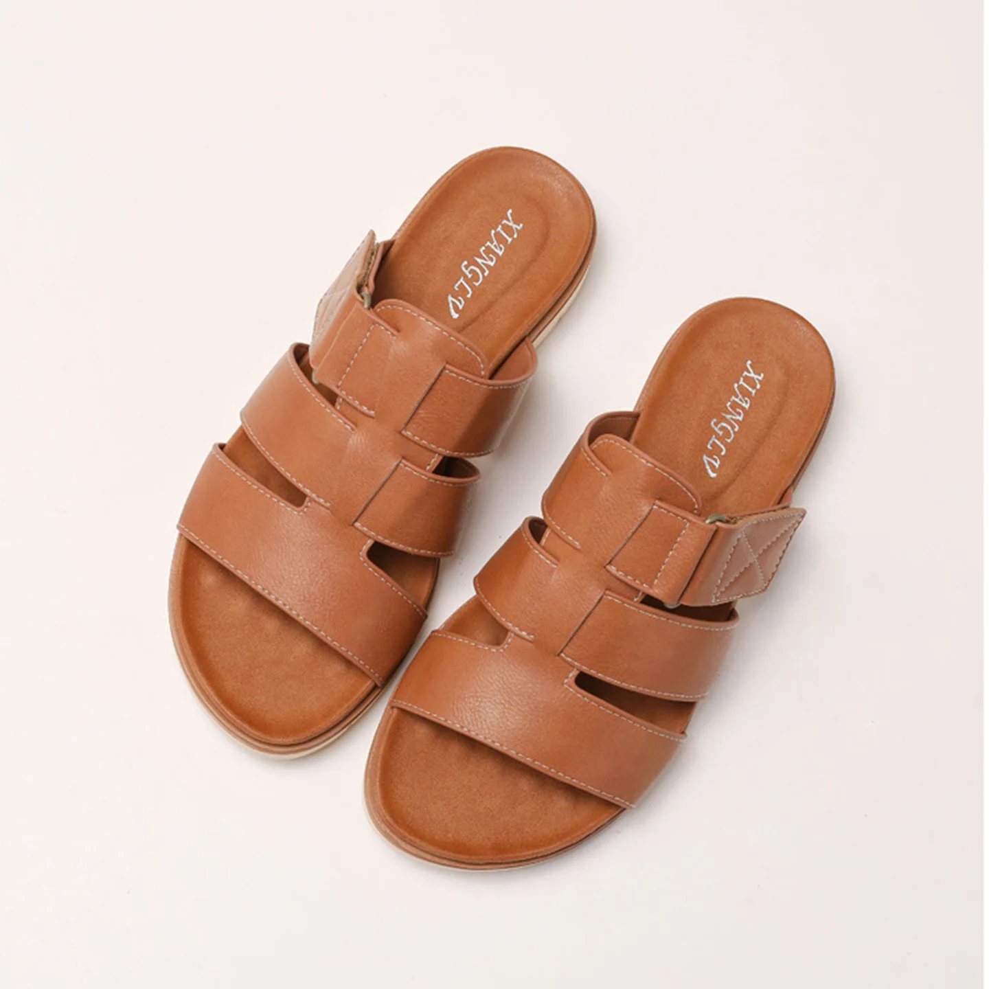 

Women's flat shoes 2026 new summer beach vacation comfortable outdoor open toe flat shoes sandals anti slip soft soled slippers