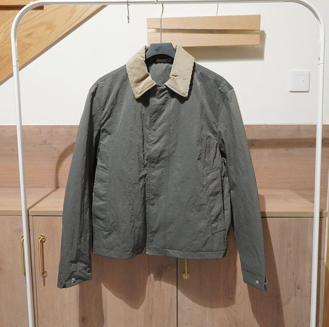 

European and American Fashion Men's Retro Lapel Corduroy Collar Short Jacket, Contrasting Color Military Green Jacket