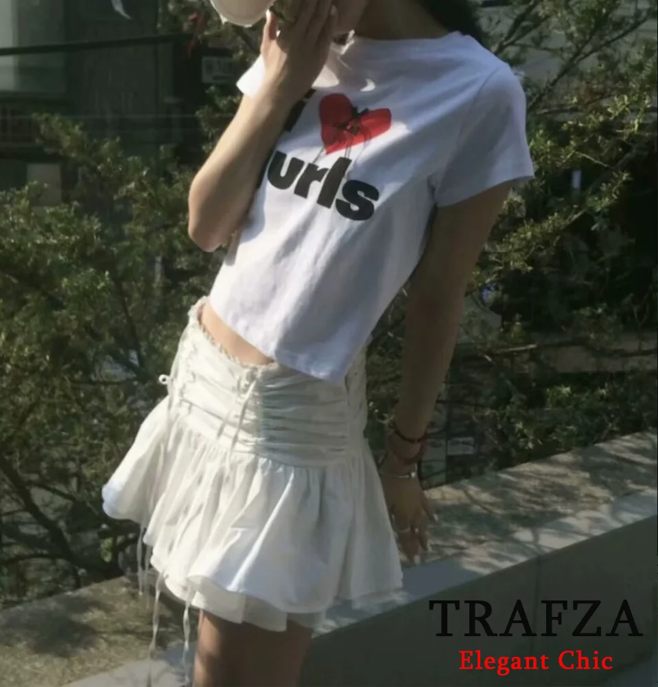 TRAFZA-Mini jupe en dentelle pour femme avec pantalon de sécurité, douce et sexy, date romantique, nouvelle mode printemps et été, Y2K