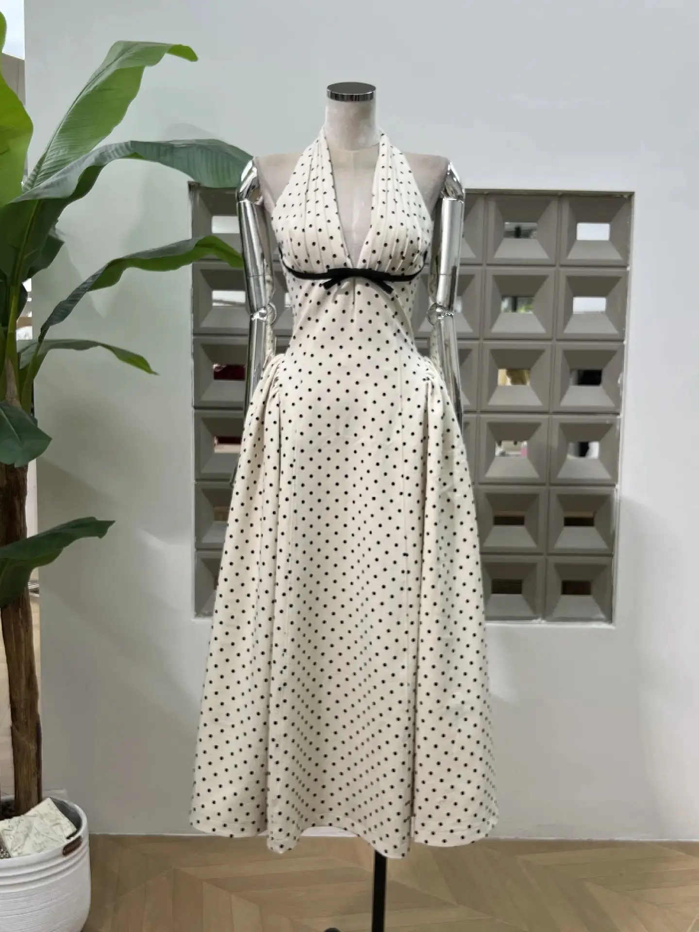 

Spring Summer New Fashion Polka Dot Women's Dresses Vintage Backless bow Elegant Long Dress Beach Party Cocktail Evening Gown