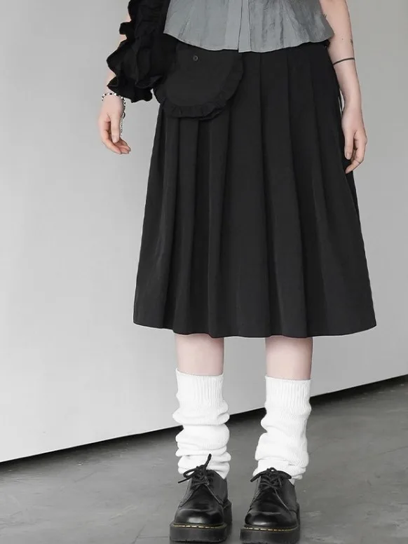 

Retro Japanese Style Pleated Skirt with Belt Small Bag Two Piece Set Pure Color Commute Style for Women in Spring Autumn...