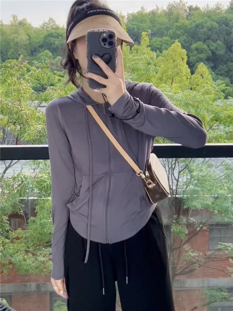 

Women's Summer Lightweight Qui Dry Hat Fitn Running Sun Protection Clothes Design Sense Small Public Outdoor Activities