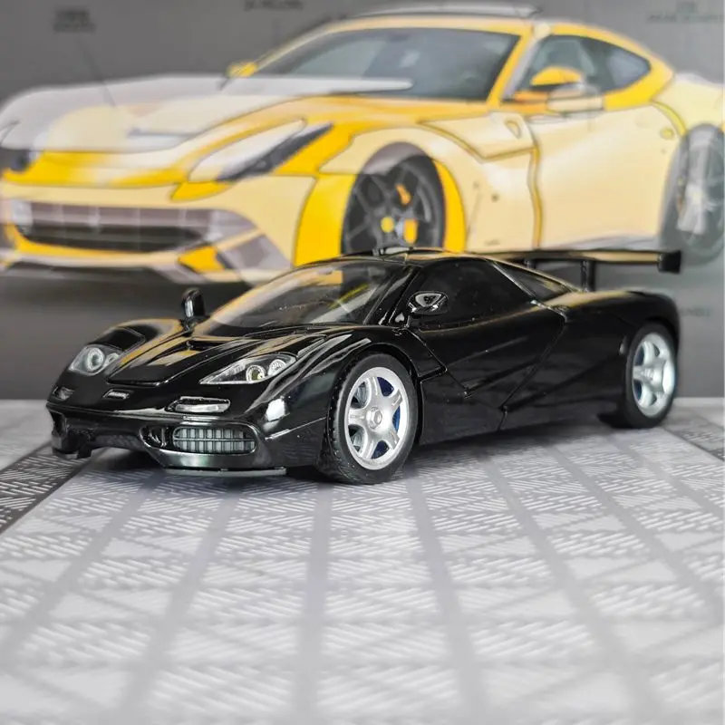modelo-de-carro-de-simulacao-mclaren-f1-em-liga-metalica-1-32-supercarro-com-portas-que-abrem-dos-dois-lados-com-som-e-luz-simulados