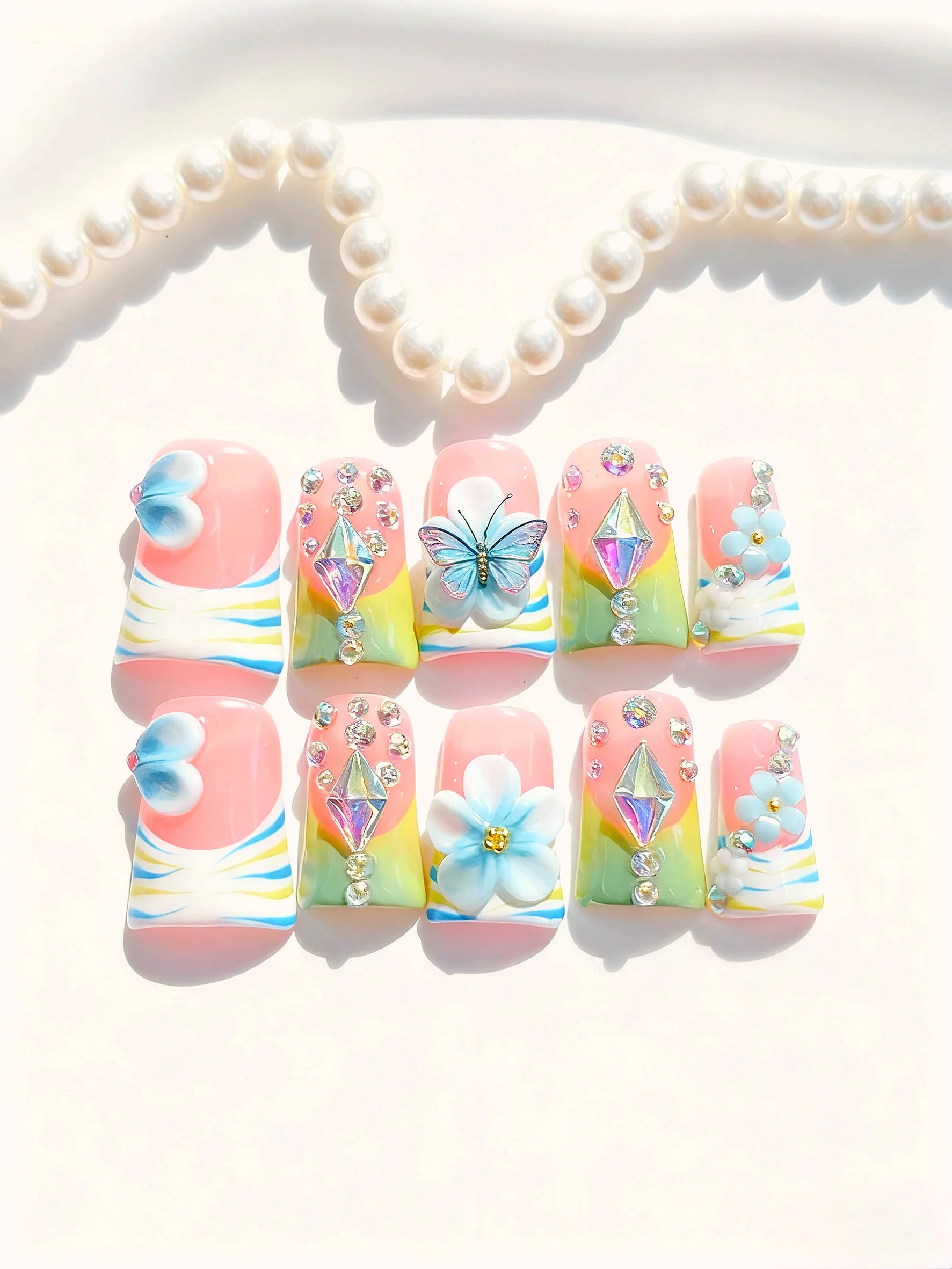 3D-Blumen-Strass-Pastell zum Aufdrücken der Nägel, kurze, quadratische, bunte, glänzende künstliche Nägel (L282)