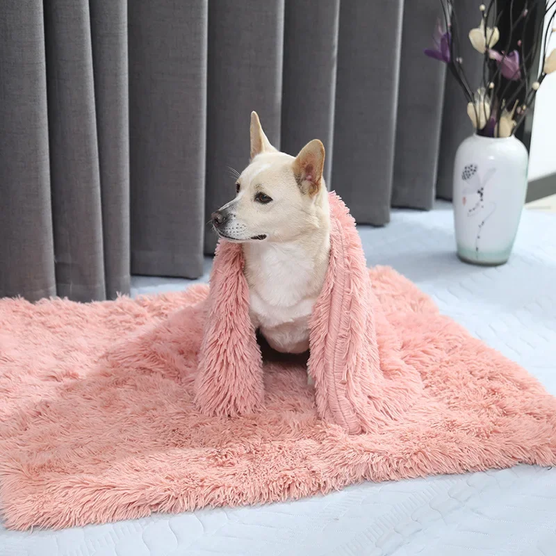 Soft Pet Blanket Mat Warm Dog Cat Sleeping Bed Mats Kennel Washable Long Plush Dogs Blankets Cover Winter Dog Supplies