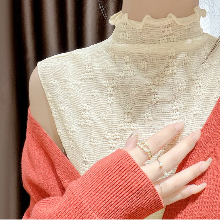 Cream apricot - sleeveless crop top