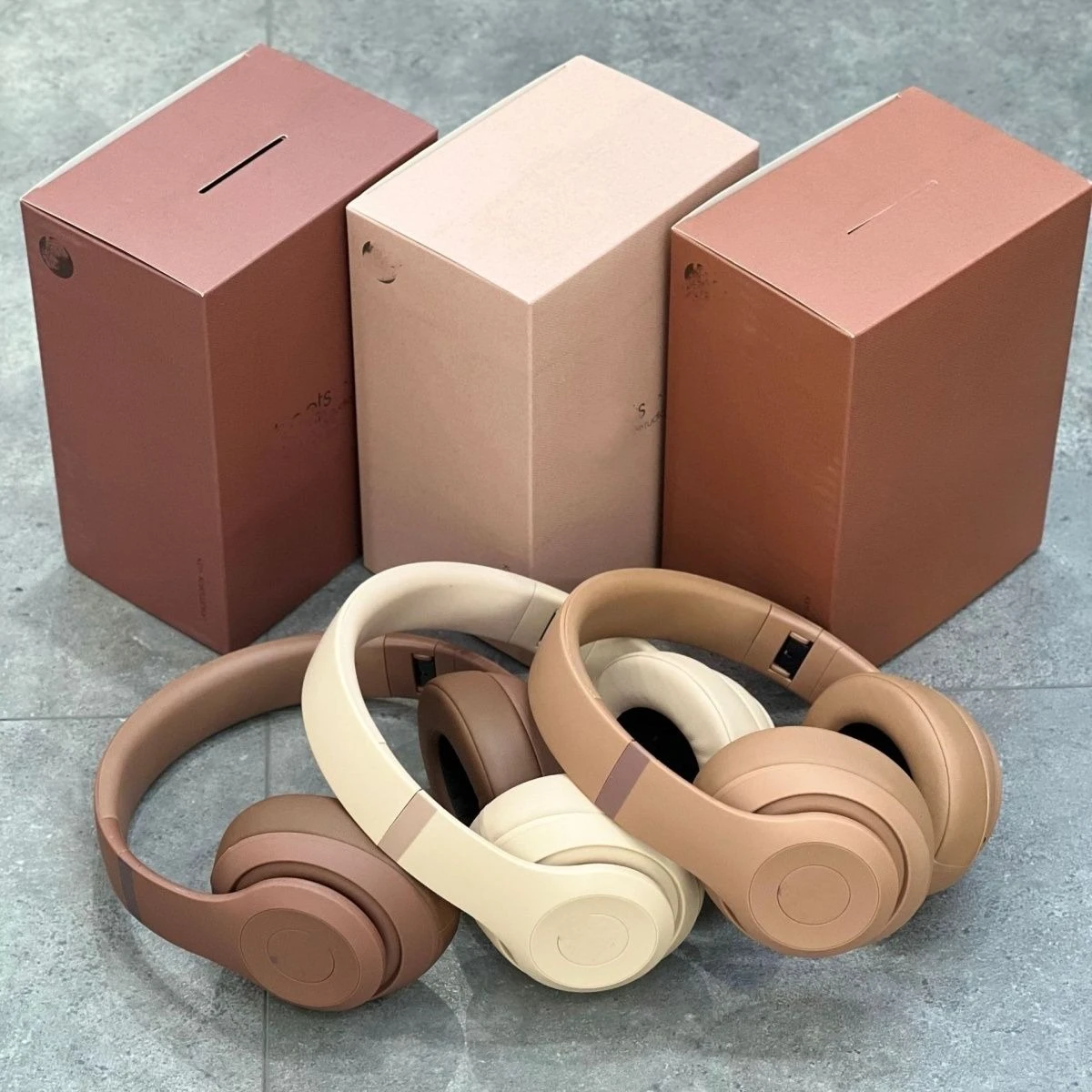 2025 Nuovo ingegnere di registrazione FORFashion 4a generazione Studio Pro Headwear Auricolari pop up Bluetooth wireless