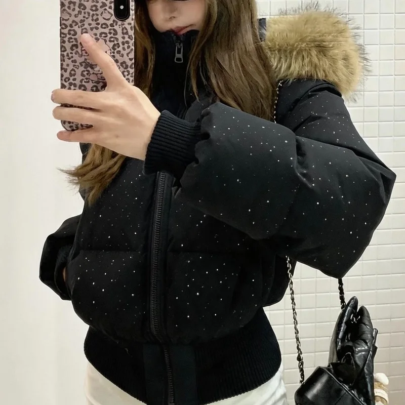 2026 New Charming Feather Jacket for Winter Suitable for Women with All Star Sequins with A Hat That Can Be Removed A Fur Collar