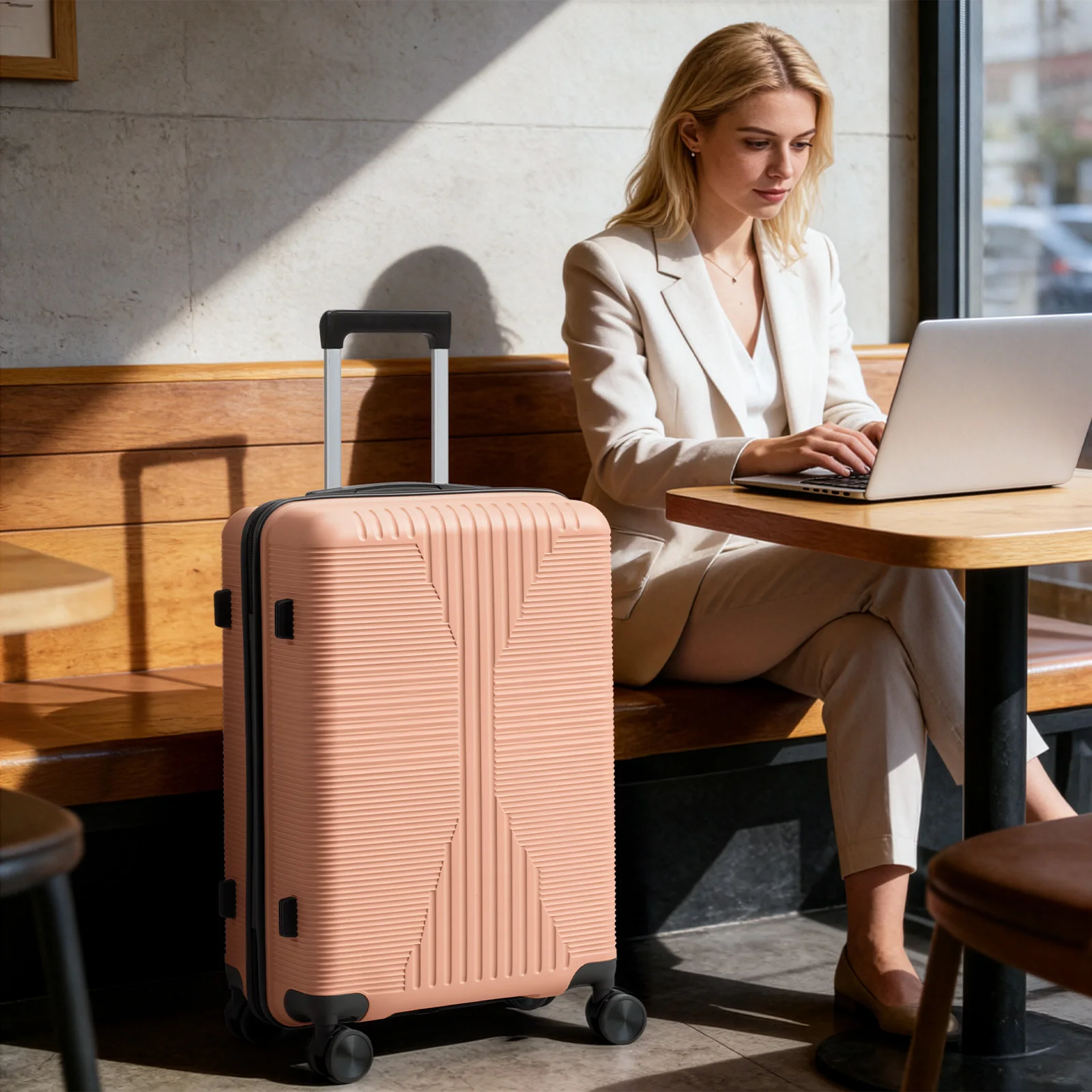 

28-inch spinner wheel suitcase/luggage. Made of stylish and durable PP material, perfect for back-to-school season and travel.
