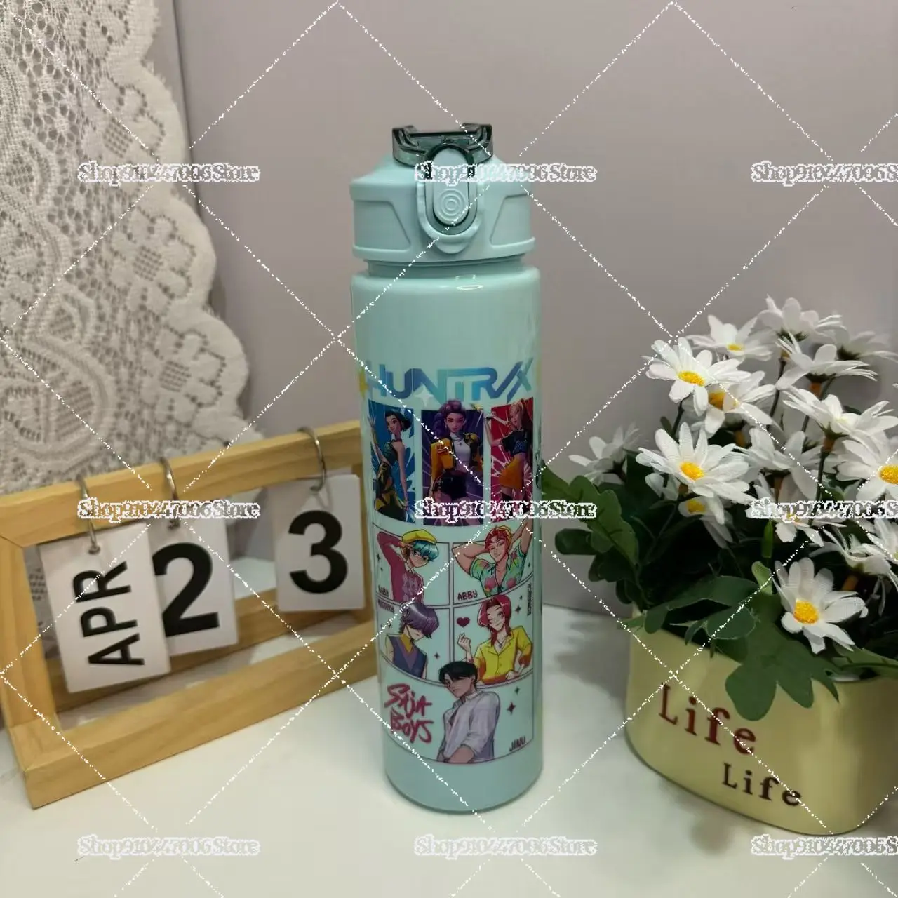 800 مللي K-Pop شيطان الصيادين زجاجات مياه رومي ميرا زوي طباعة فتاة القش أكواب الشرب المحمولة شرب القرع هنتركس درينكوير