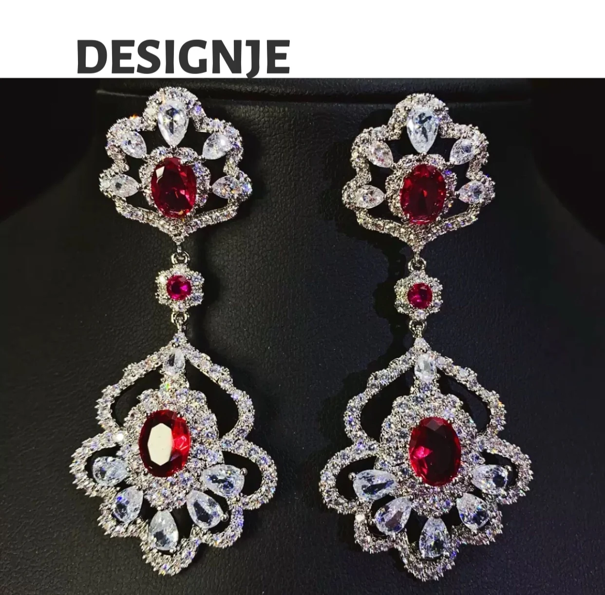 

[Elegant] Over-the-top, heavy-duty, luxurious earrings with sparkling zirconium inlay and hollow pattern, suitable for a banquet