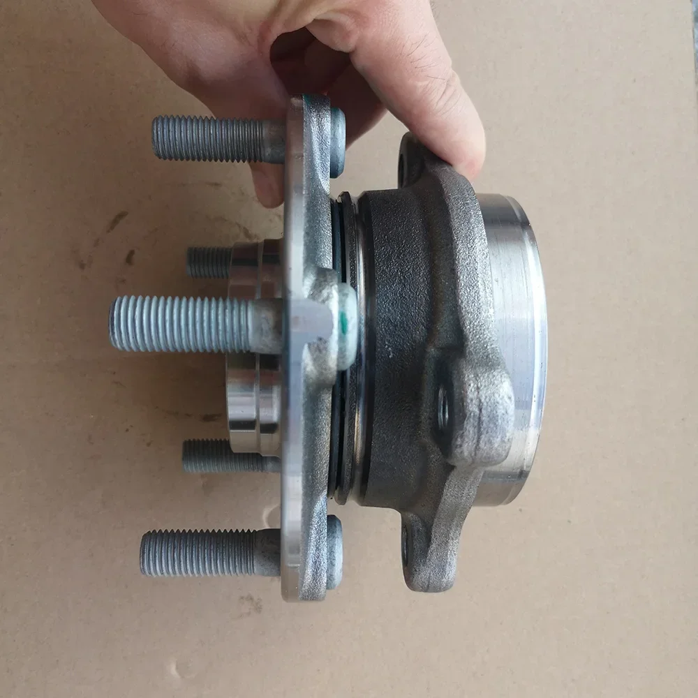 

2017-2021 Models Changan CS55 Wheel Hub Bearing Front Rear Wheel Hub Core