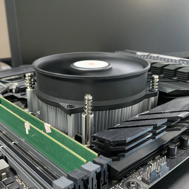 90 مللي متر وحدة المعالجة المركزية تبريد الهواء برودة 4PIN PWM الألومنيوم معالجات الكمبيوتر برودة TDP 90 واط المبرد إنتل 1150/1151/1155/1156 Ventilador