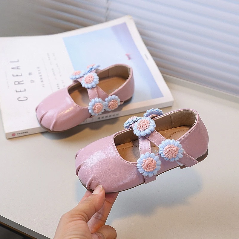 ربيع الخريف الفتيات أحذية من الجلد الحلو الباليه تنوعا الأطفال السببية فستان الأميرة أحذية لطيف شيك زهرة الاطفال حذاء مسطح