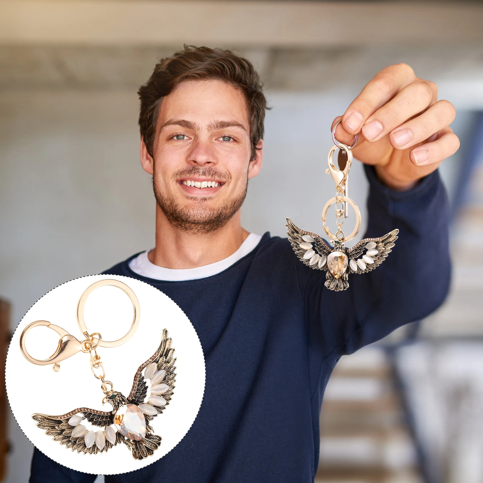 

Eagle Shape Rhinestone Inlaid Metal Key Ring Bag Hanging Ornament Lightweight Durable Keychain Simple Festive Gift For Schoolbag