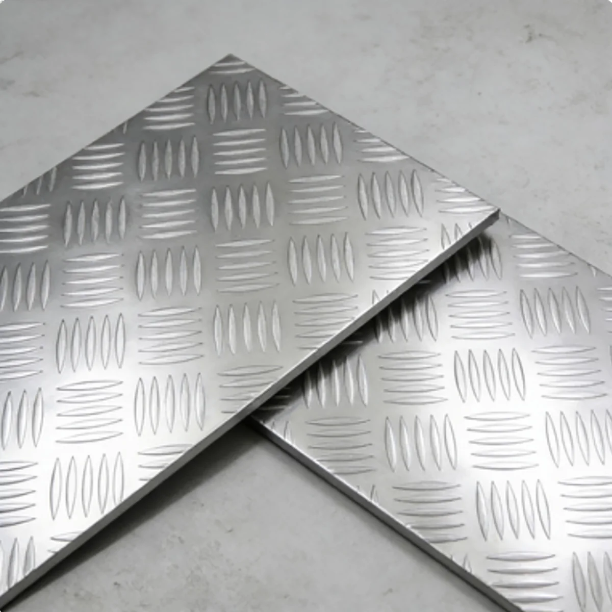1pc Anti-Slip Embossed Aluminum Alloy Pattern Plates - Thickness 1.5-6mm, Size 100x100mm