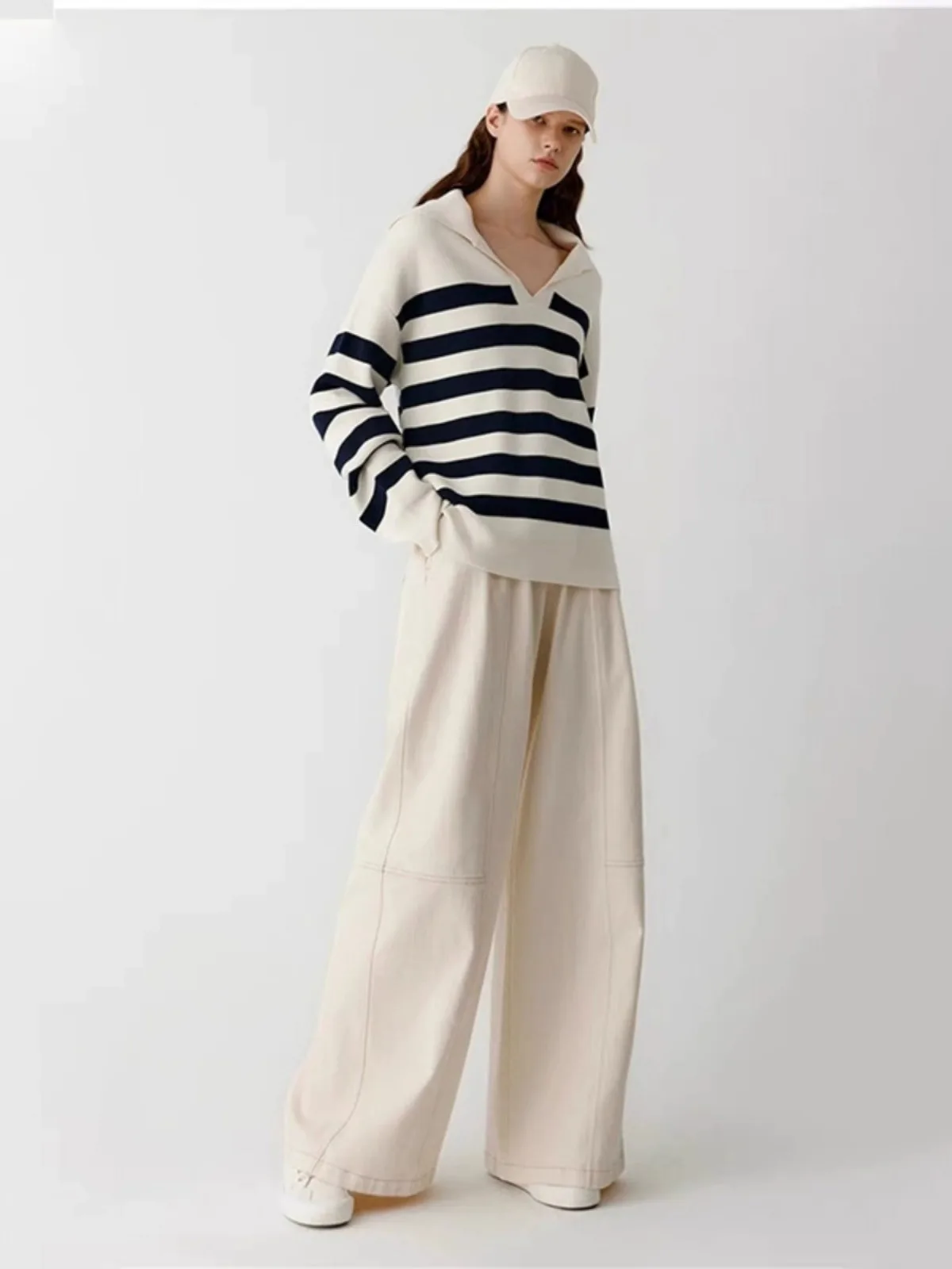 Women's Sweater 2023 New Autumn and Winter New V-Neck Long-Sleeved Pullovers Stripe Design High-quality Soft Fabric Tops