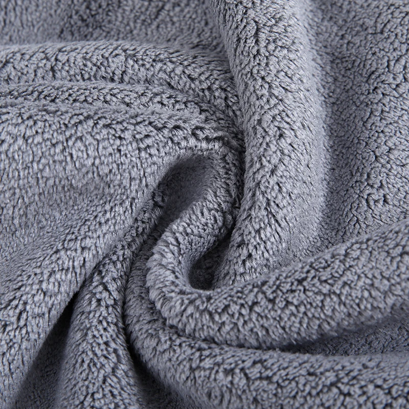 1 Bathroom Towel, Thick, Soft, and Absorbent, Made of High-Quality Skin-Friendly Material, Suitable for Daily Use at Home and Travel