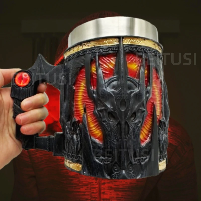 

Retro Claw Beer Mug Coffee Medieval Stainless Steel Handle Party Cup Decorations Devil Craft Black Red Gift 500ML HalloweenCup