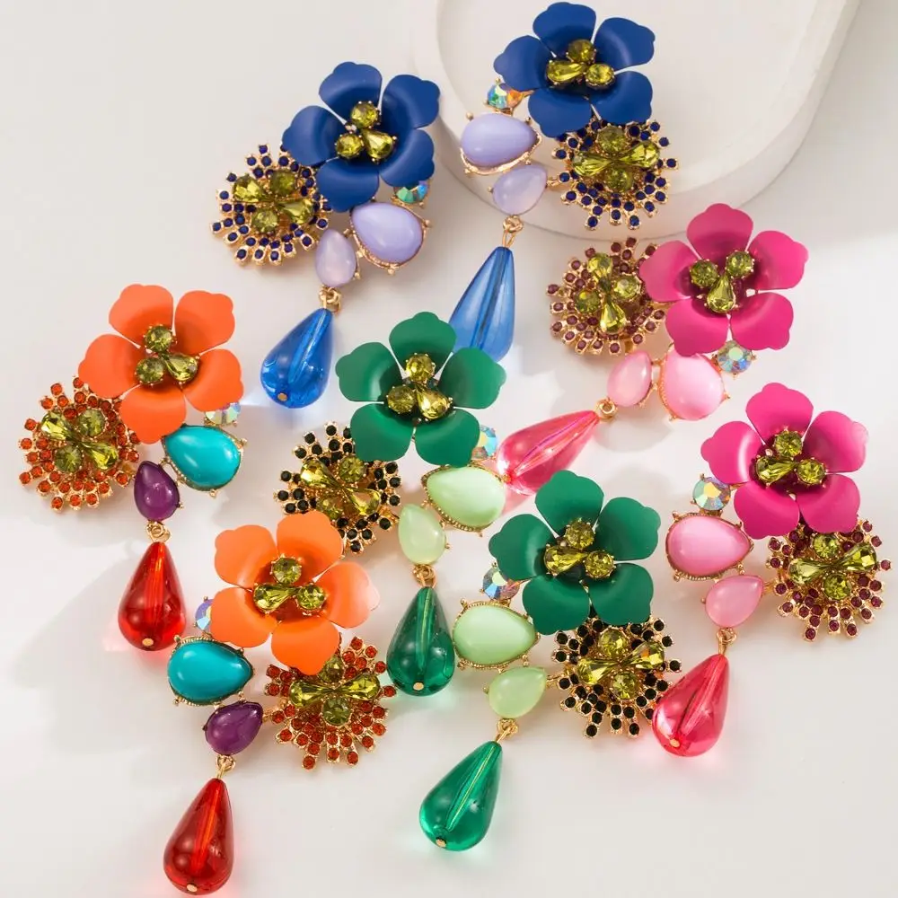 

New Vintage Water Droplet Long Earrings Beads Bohemia Resin Flower Earrings Exaggerated Light Luxury Women Earrings Women