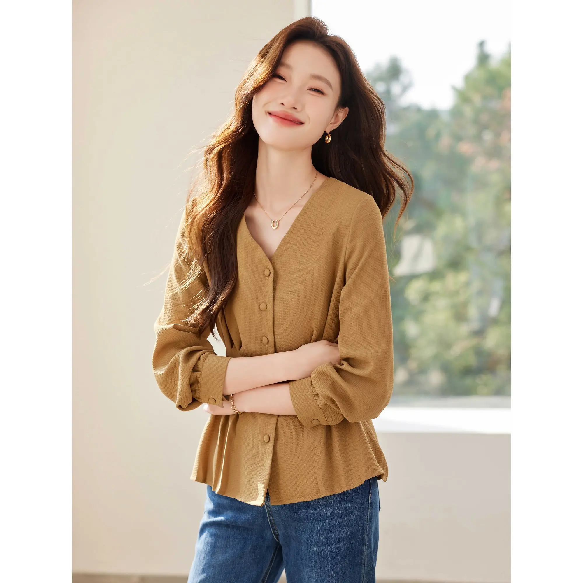 

Slimming Effect French Style Women's Shirt plus Size Waist Cinched Spring Summer New Style Inner Wear Elegant Top JJ250