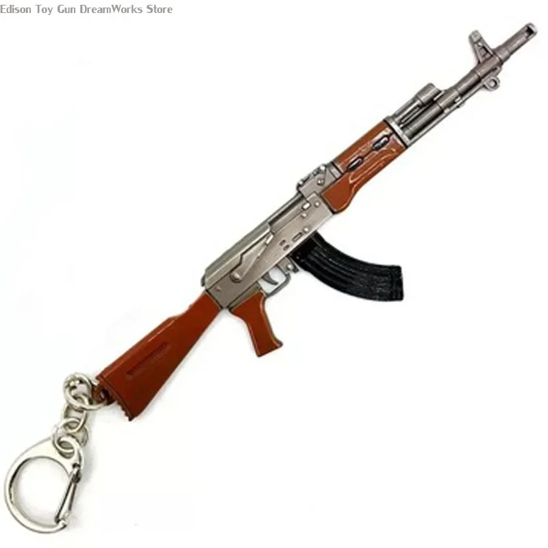 Liga Toy Gun Modelo Pendant Keychain, frango ao redor, Pendant Bicak, todo o material metálico, ornamentos, AKM 47, M416, novo, 2024