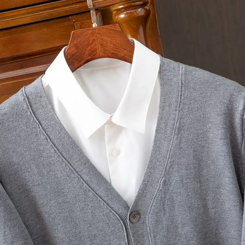 Cashmere Sweater Men's Clothing V-Neck Cardigan Knit Spring Autumn Loose Tops High-End Jersey Hombre Pull Homme Wool Coat
