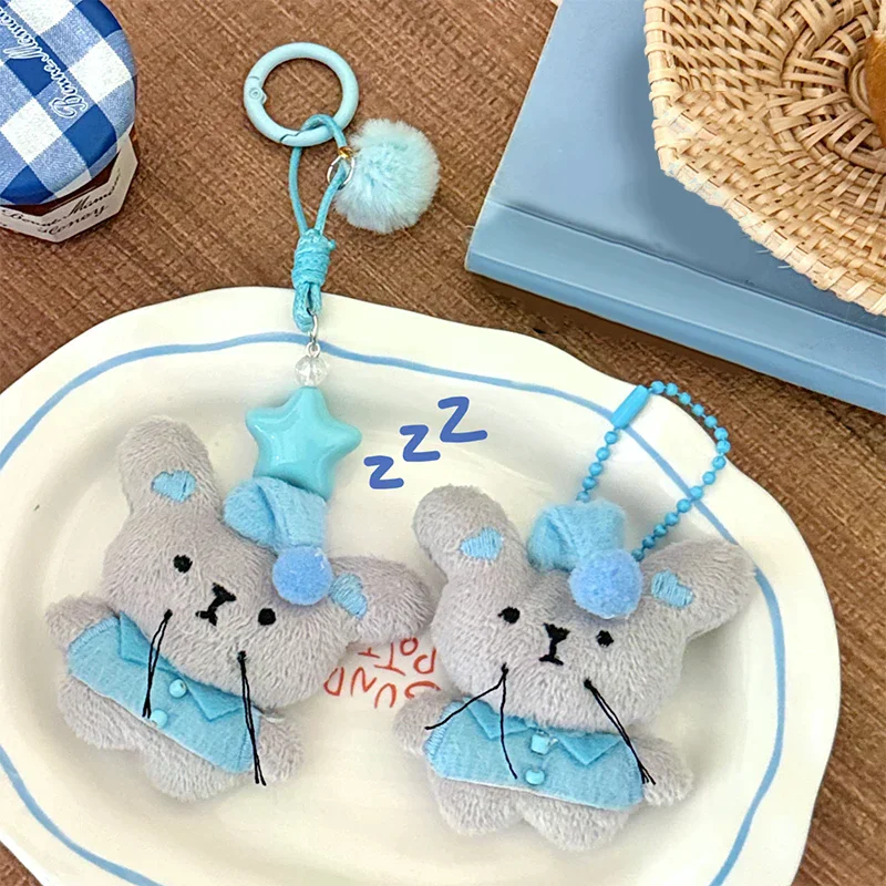 1 szt. Uroczy pluszowy breloczek do kluczy w kształcie myszki z piżamą, zawieszka do torby, ozdoba do plecaka, breloczek dla par, prezent.